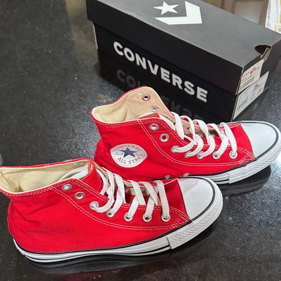 Converse Classic Red Canvas High-Tops W 7.5 M 5.5 - Picture 7 of 8